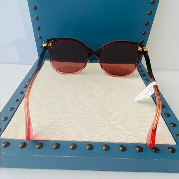 💯 - New- Authentic Gucci GG1010S 004 Sunglasses Women's Burgundy Transparent… - Picture 8 of 16